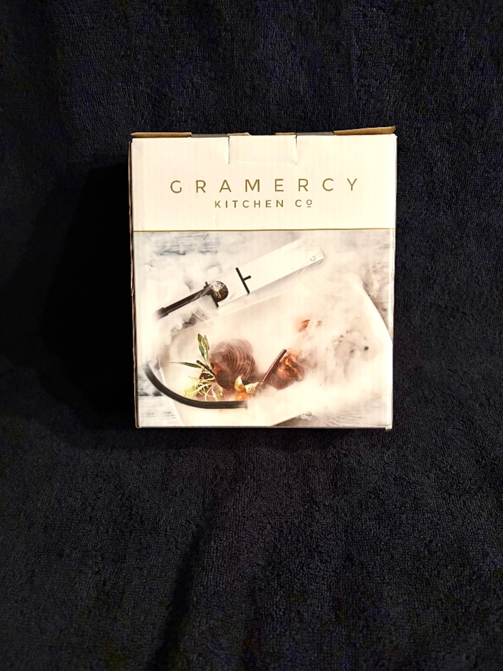 Gramercy Cocktail & Food Indoor Smoker Kit